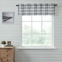 Buy 🎁 VHC Brands Sawyer Mill Black Plaid Valance 16x60 - M 👏
