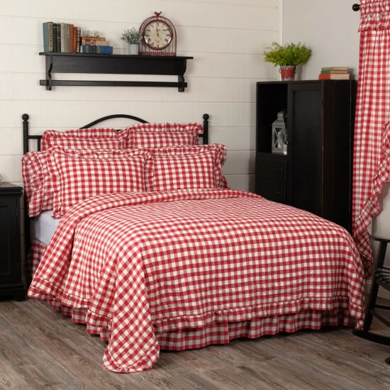 New π VHC Brands Annie Buffalo Check Ruffled Quilted Coverlet Country Black/soft White π - Image 3