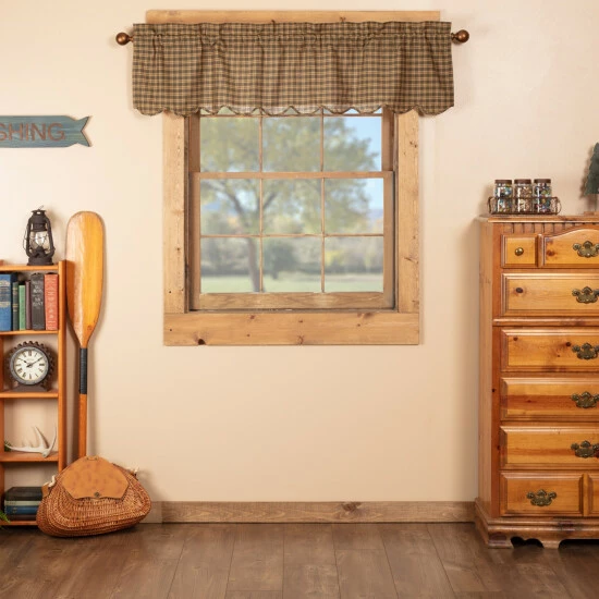 Flash Sale π€© VHC Brands Cedar Ridge Valance Scalloped π