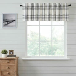 Discount π VHC Brands Black Plaid Valance 19x90 - M π